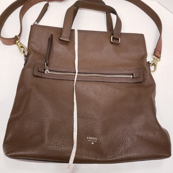 ‼️SOLD‼️ 
Fossil Pebbled Leather 2-way Bag - Picture 4 of 9